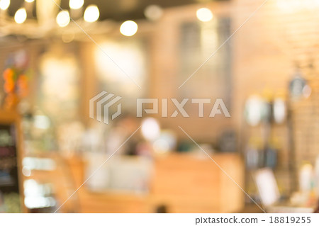Blur coffee cafe shop restaurant with bokeh background Blur coffee cafe shop restaurant with bokeh background 18819255
