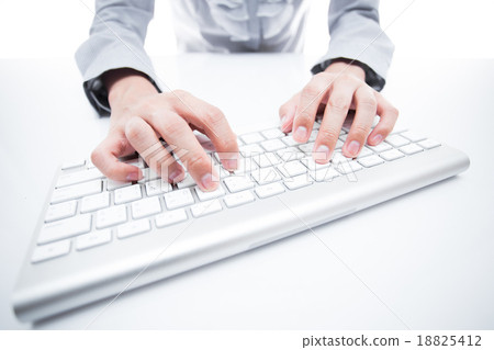 Female Hand Typing On Keyboard Female Hand Typing On Keyboard 18825412
