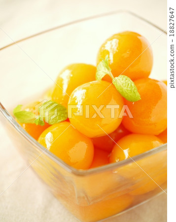 Baked citrus honey boiled mint (vertical position) 18827647
