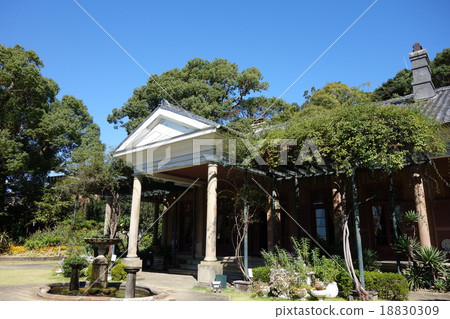 Old ortho residence 18830309