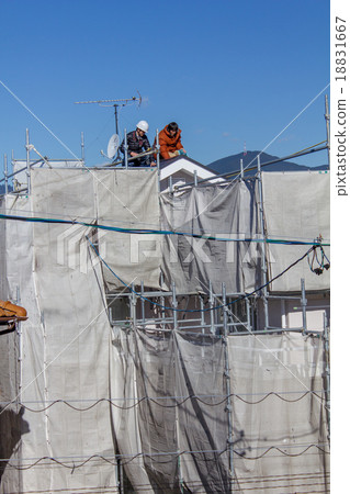 Exterior wall painting of housing (renovation work) Exterior wall painting of housing (renovation work) 18831667