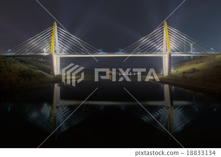 Uchinada Sunset Bridge 18833134