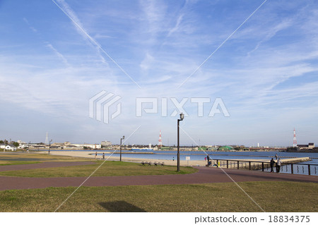 Kamezaki beach green area 18834375