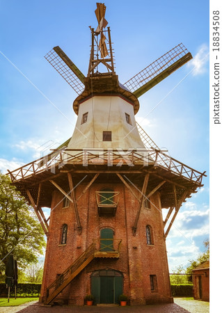 Windmill Windmill 18834508