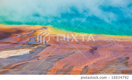 Grand Prismatic Spring, Midway Geyser Basin 18834792