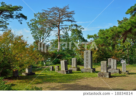 Aizuwakamatsu步行:會津氏族早期的Niwa Noh教授的墓 Aizuwakamatsu步行:會津氏族早期的Niwa Noh教授的墓 18834814