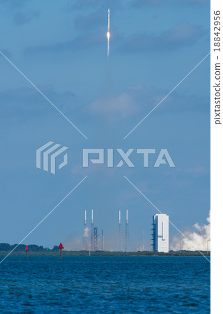 Florida, Cape Canaveral, rocket launch 18842956