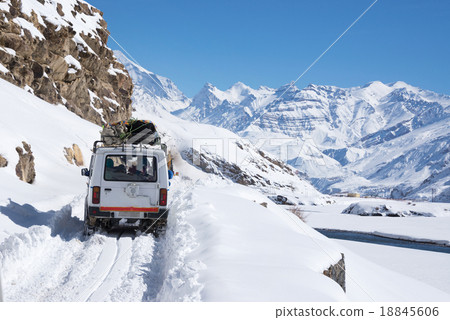 Driving through a snow, Spiti valley Driving through a snow, Spiti valley 18845606