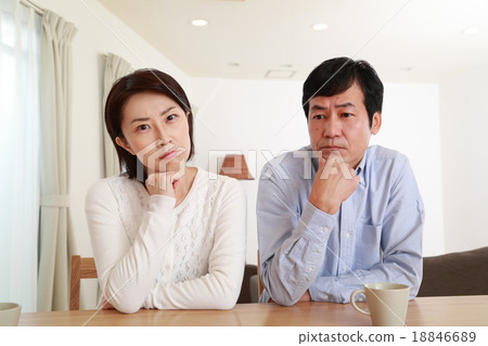 A couple in troubled 40's A couple in troubled 40's 18846689