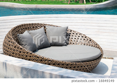 Relaxing Rattan Sofa At Swimming Pool 18849149