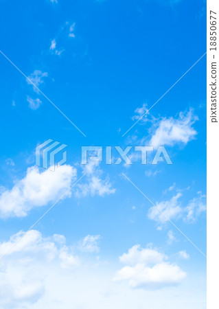 雪雲積雲秋天天空一般天空和雲彩白色雲彩和藍天背景材料複製空間字符空間 18850677