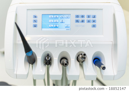 Dental clinic equipment 18852147