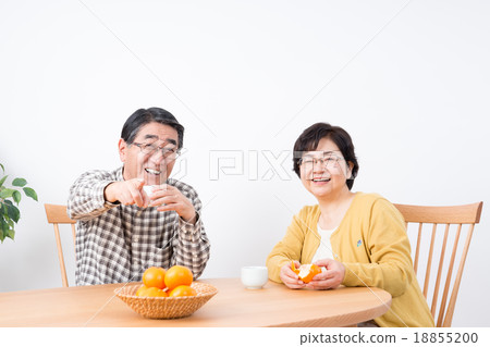 高級夫婦 18855200