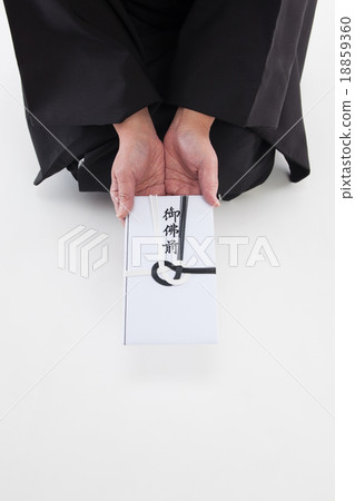 Mourning kimono Women Buddha front Mourning kimono Women Buddha front 18859360