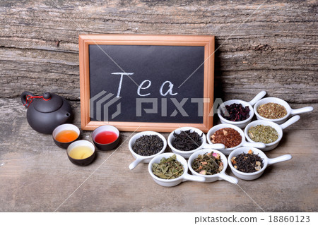assortment of dry tea 18860123