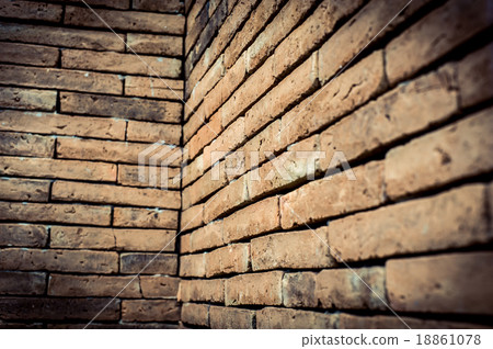 Old brick wall texture in a background Old brick wall texture in a background 18861078