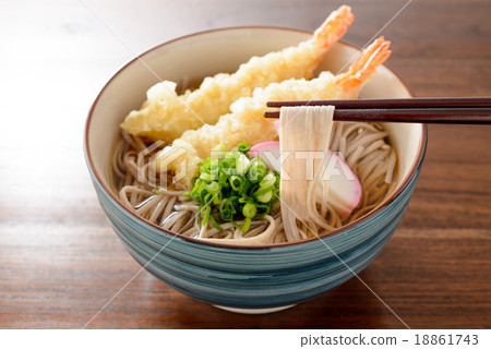 Tempura soba 18861743