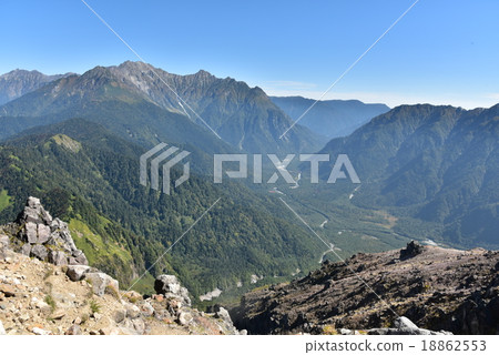 Hotakadake-dake seen from Yakedake North Feng 18862553