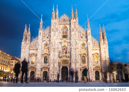 Milan Cathedral from the Square Milan Cathedral from the Square 18862683