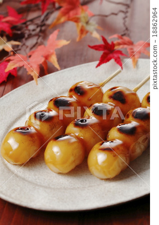 Mitarashi dumpling Mitarashi dumpling 18862964