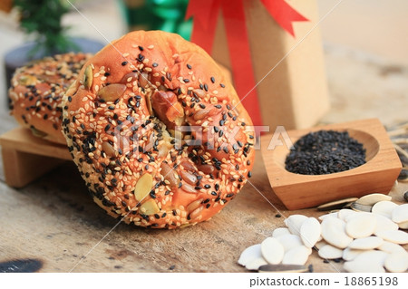 Whole wheat bread yule 18865198