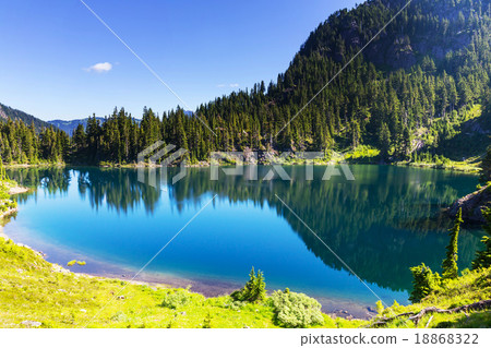 Mountains lake 18868322