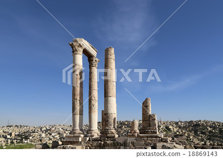 Temple of Hercules, Citadel Hill, Amman, Jordan 18869143