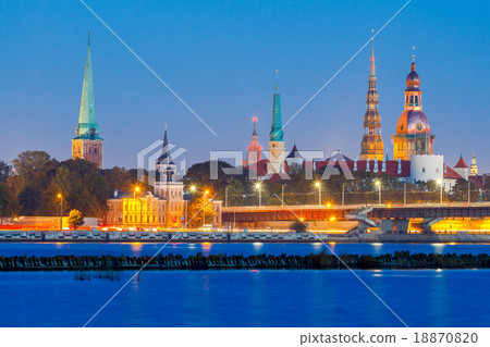 Riga. View  the Church of St. Peter at night. 18870820