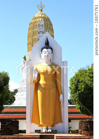 Wat Phra Sri Rattana Mahathat Temple 18875761