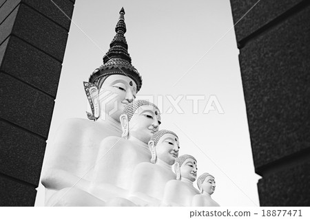 White Buddha Statue at Phasornkaew Temple White Buddha Statue at Phasornkaew Temple 18877471