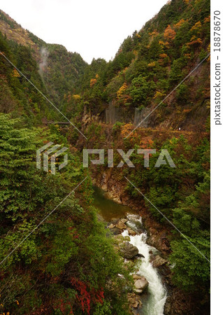 Kawaura valley 18878670