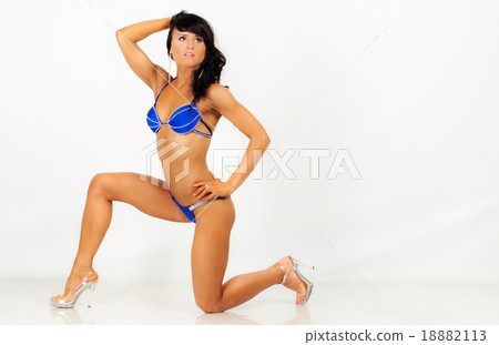 Girl with perfect figure 18882113