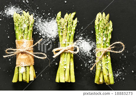 Asparagus 18883273
