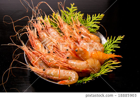 Button shrimp Button shrimp 18885903