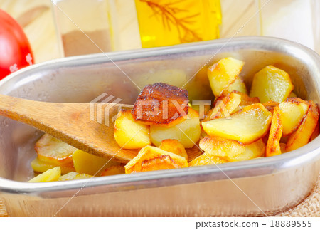fried potato fried potato 18889555