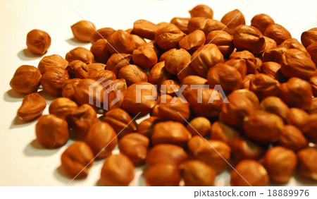 Peeled kernel hazelnuts in bulk close up in bulk 18889976