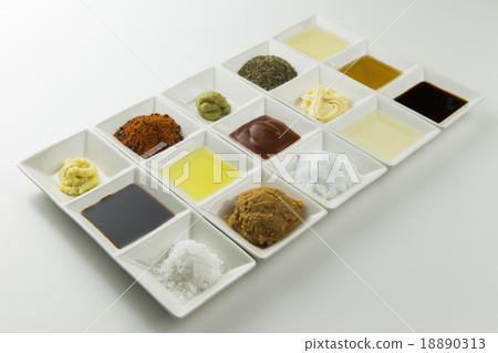 Seasoning and spice 18890313