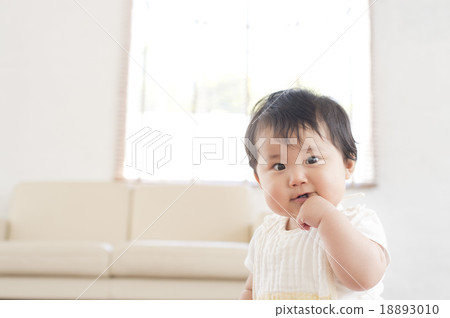 Baby playing alone 18893010