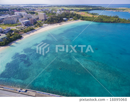 沖繩Miyakojima Pineagama海灘航拍照片 沖繩Miyakojima Pineagama海灘航拍照片 18895068