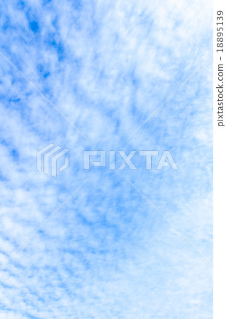 覆蓋高積云云片藍天將軍天空和雲彩白雲秋天天空背景材料雲彩綜合背景 覆蓋高積云云片藍天將軍天空和雲彩白雲秋天天空背景材料雲彩綜合背景 18895139