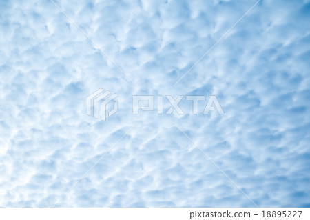 覆蓋高積云云片藍天將軍天空和雲彩白雲秋天天空背景材料雲彩綜合背景 18895227