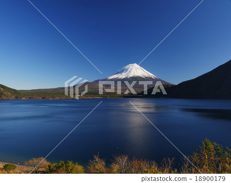 來自本栖湖的富士山 來自本栖湖的富士山 18900179