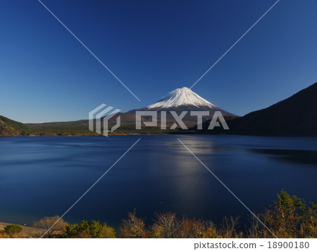 來自本栖湖的富士山 來自本栖湖的富士山 18900180