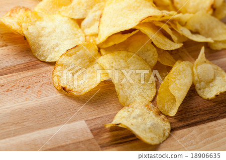natural potato chips natural potato chips 18906635