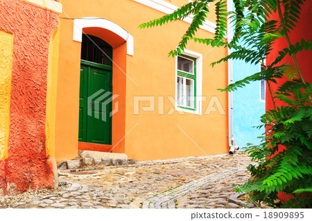 Medieval street view in Sighisoara  18909895