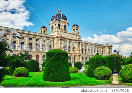 Maria Theresa Square. 18917628