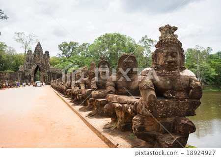 Gate guardians at the entrance to Angkor Thom 18924927