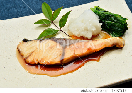 用煎鍋烤，紅燒照燒烤魚。 18925381