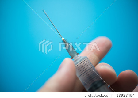 Syringe  18928494