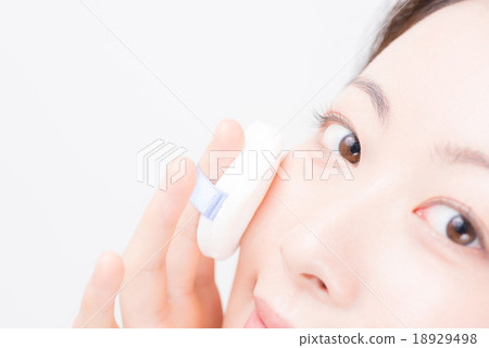 基金會女性 基金會女性 18929498